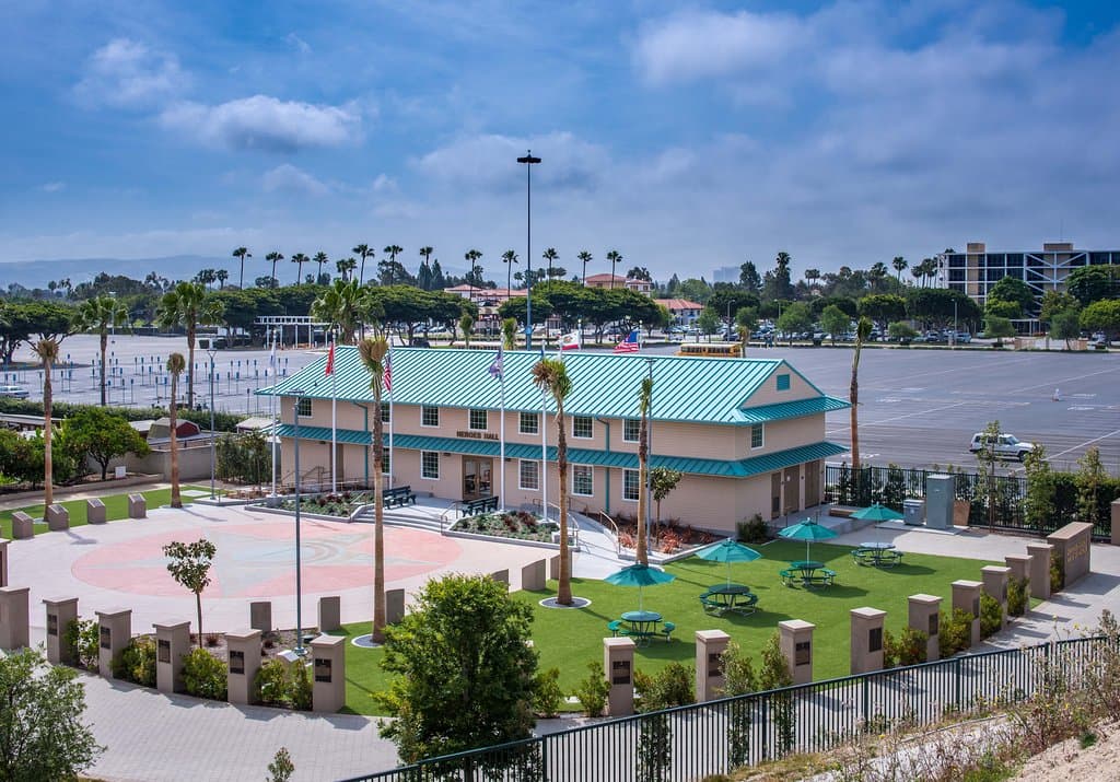 Housed in a renovated 1942 Santa Ana Army Air Base barracks building, Heroes Hall consists of 3,600 square feet of exhibition space as well as the Medal of Honor Courtyard and Walk of Honor which feature 5,000 square feet of space conducive for events and larger gatherings.