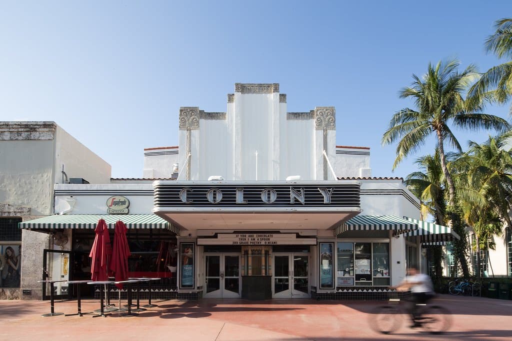 The Colony Theatre on Lincoln Road 