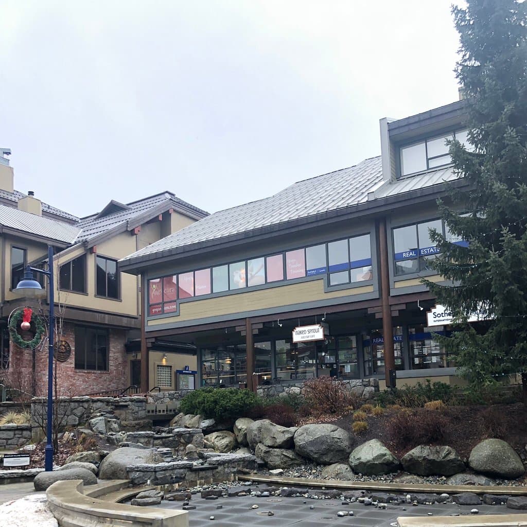 Naked Sprout Café & Eatery