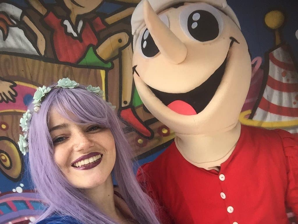 La Fata Turchina con Pinocchio mascotte