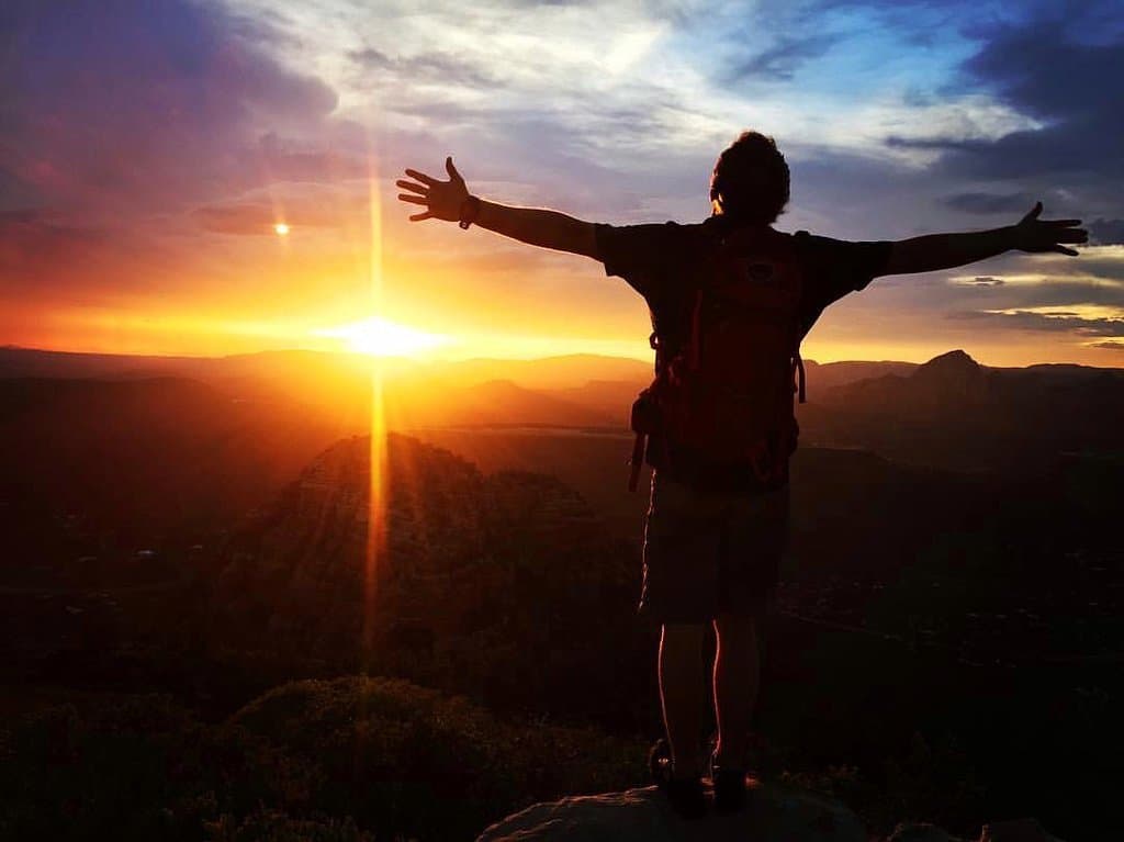 We do what we love and we love what we do. Join in Red Rock Country and explore the most beautiful guided hikes in the entire Southwest. 