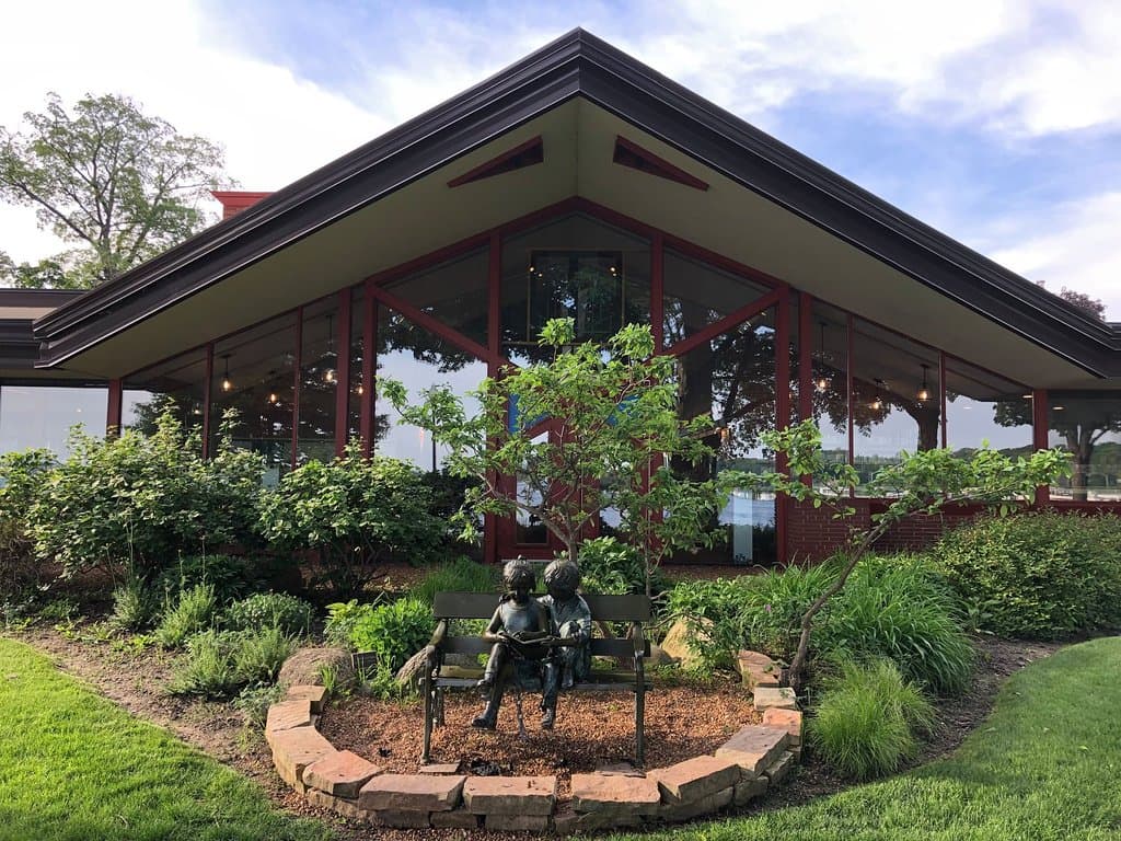 Lake Geneva Library (lake side)