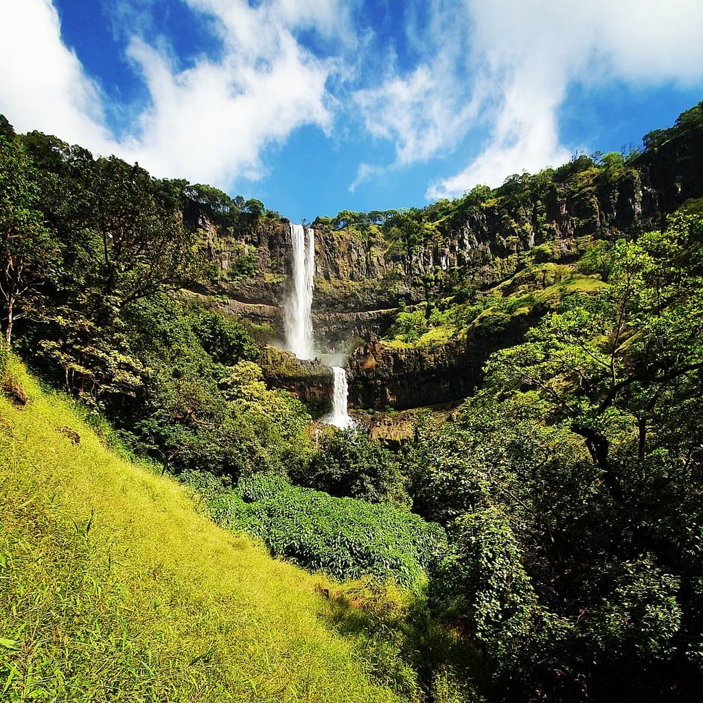 vajrai waterfall as seen from trek path