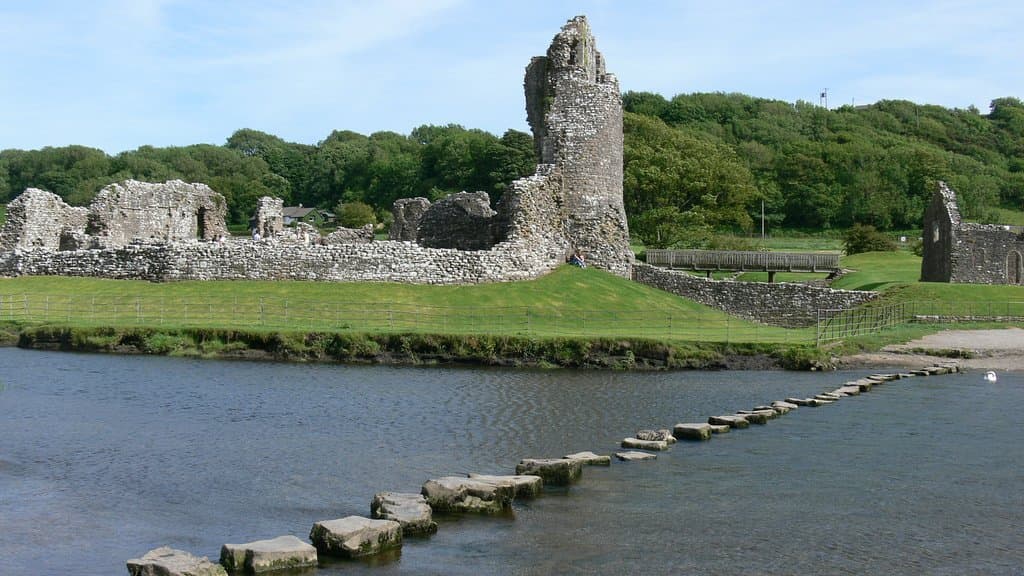 Ogmore Castle