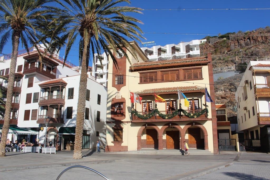 Constitution Square #1