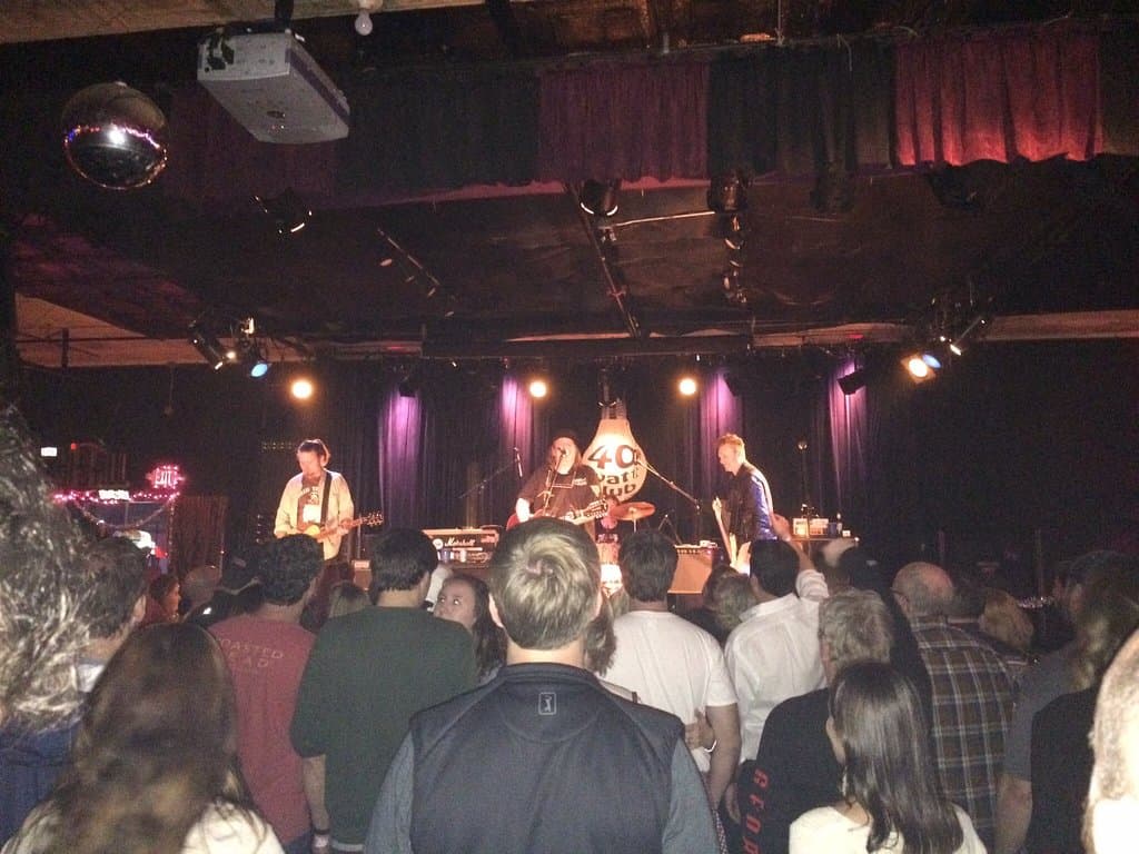 Attend a Traditional Greek Music Performance