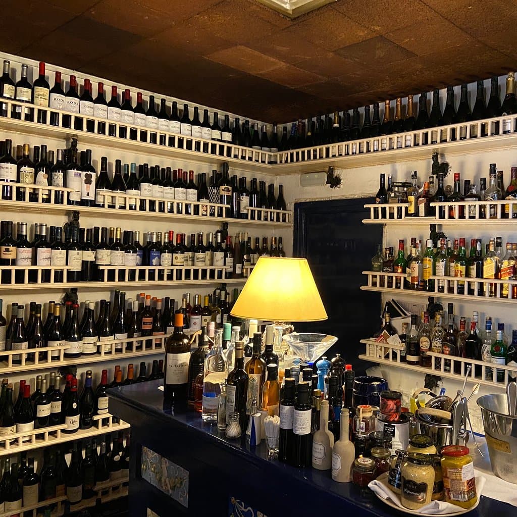 Sacha Restaurant