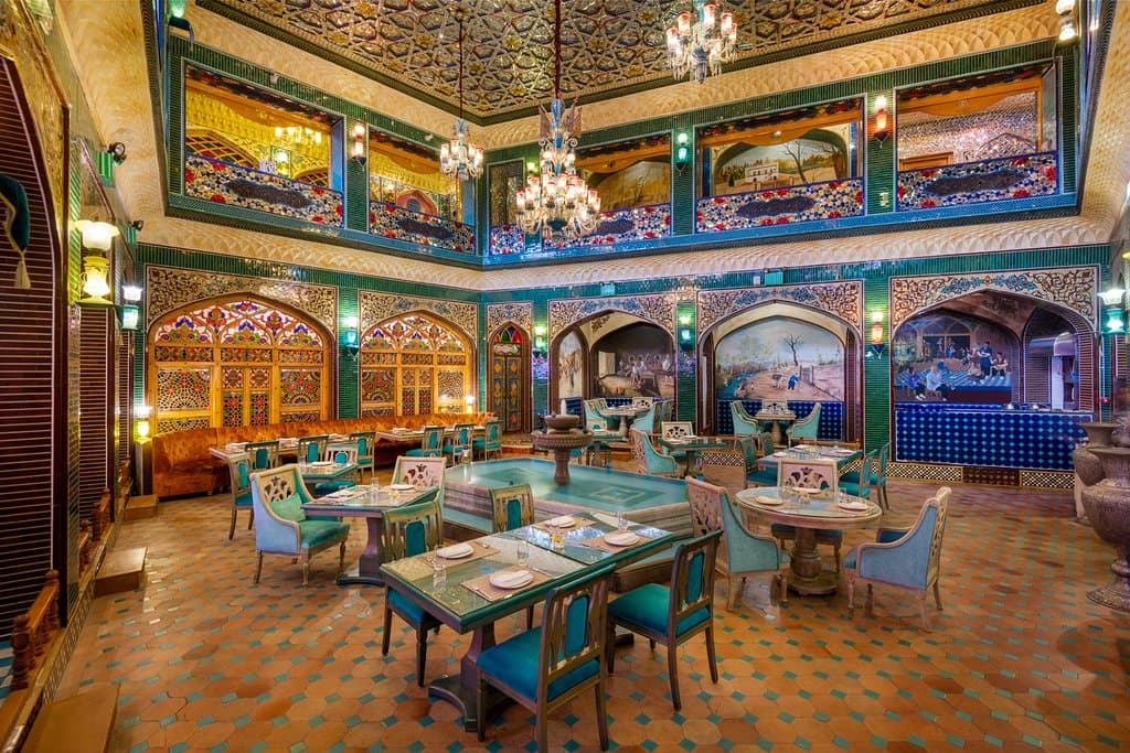 Parisa Souq Waqif