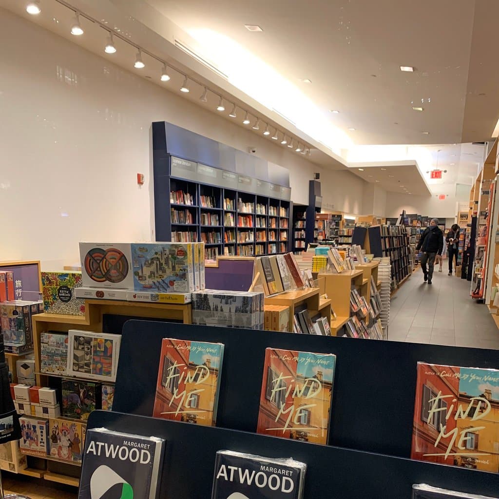 Kinokuniya Bookstore