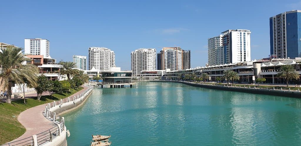 Lagoon at Amwaj