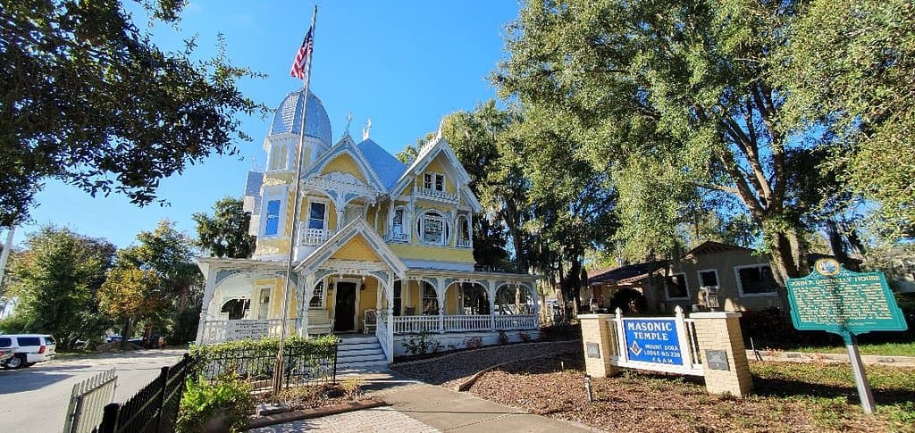 Donnelly House