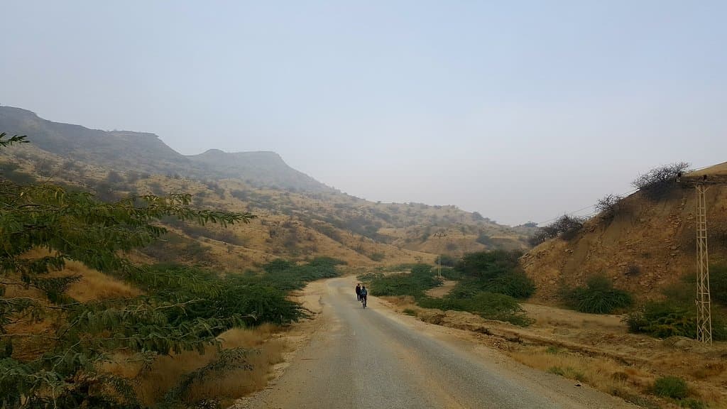 Cycling to hub dam