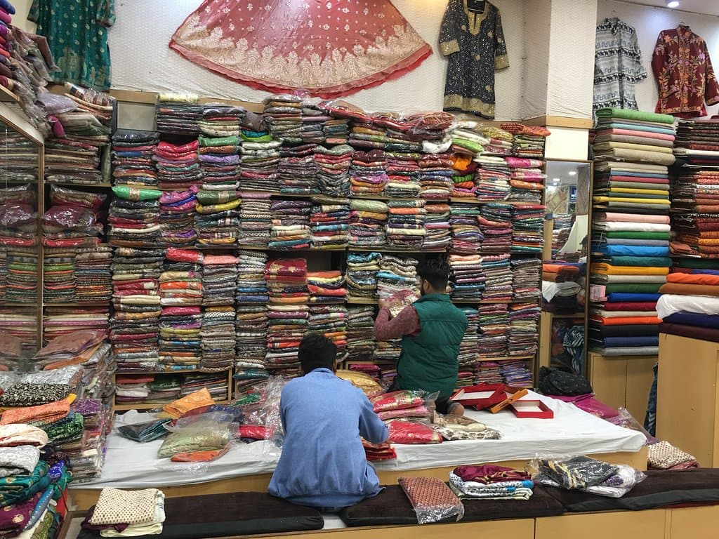 Jalan Sulawesi Textile Street