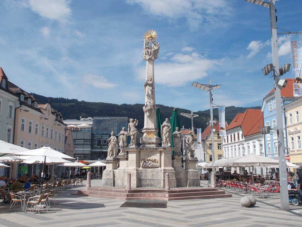 La veduta della piazza