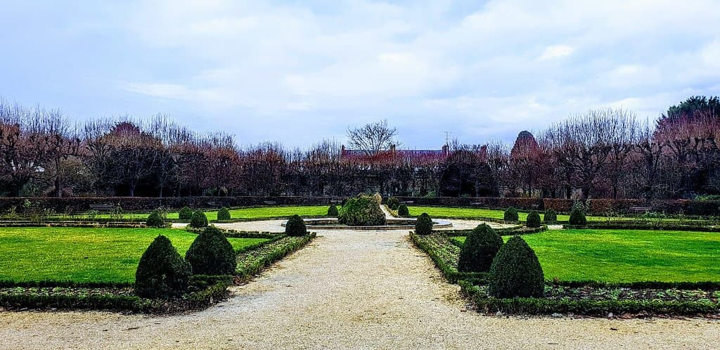 Jardin Bossuet