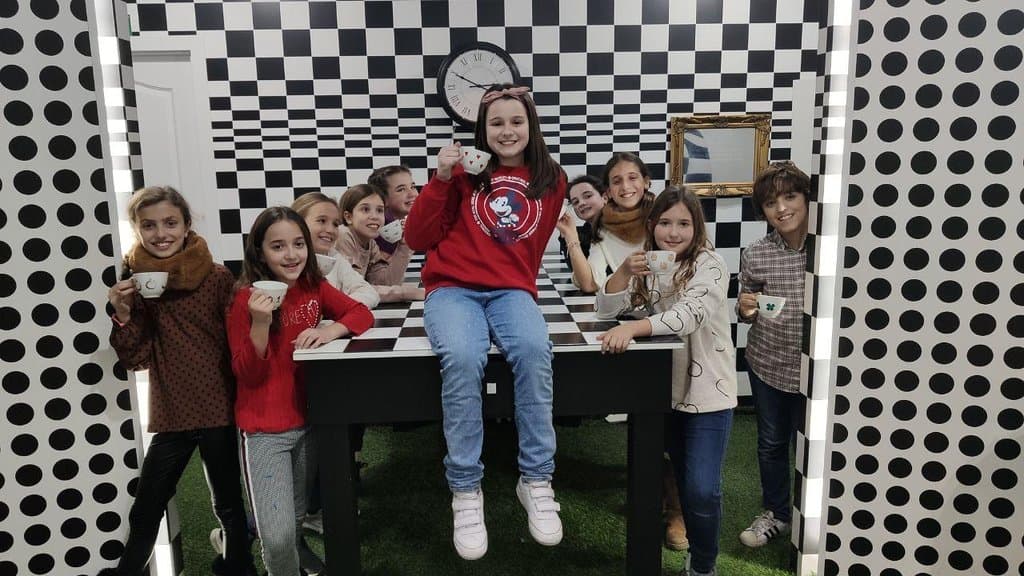 Alicia en el Pais de las Maravillas