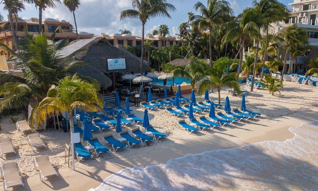 Instalaciones Mayan Beach Club