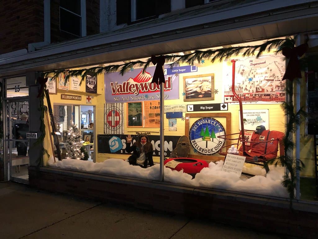 Bellbrook Mountain Holiday Window Display. Bellbrook, Ohio, U.S.A.