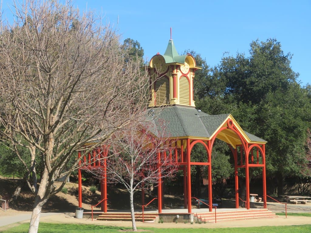 Gazebo, Oak Meadow Park, Los Gatos, CA