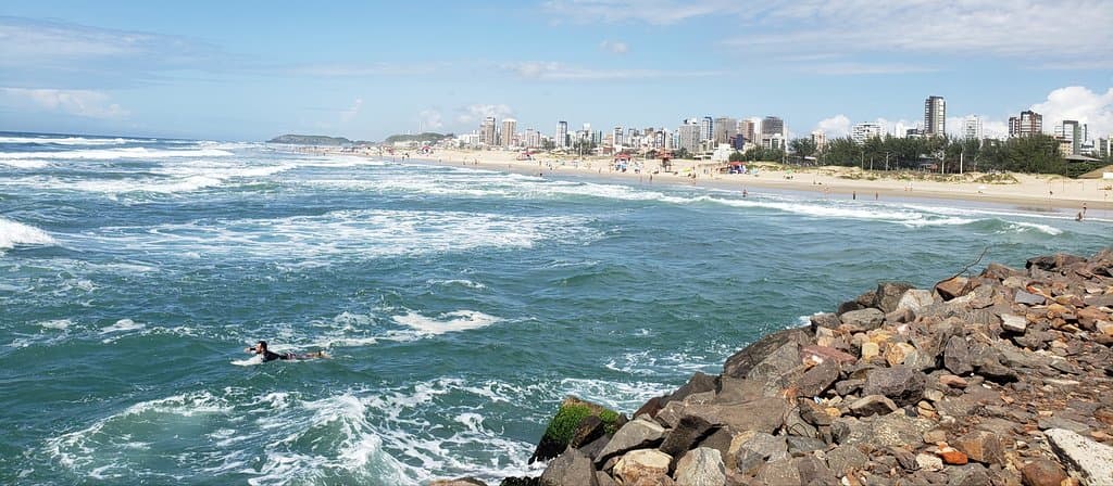 Praia dos Molhes Torres
