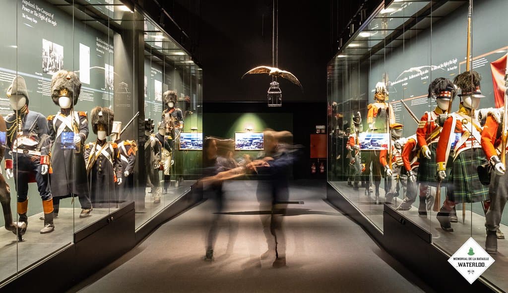 Galerie des uniformes des 3 armées au Mémorial de la Bataille de Waterloo 1815.