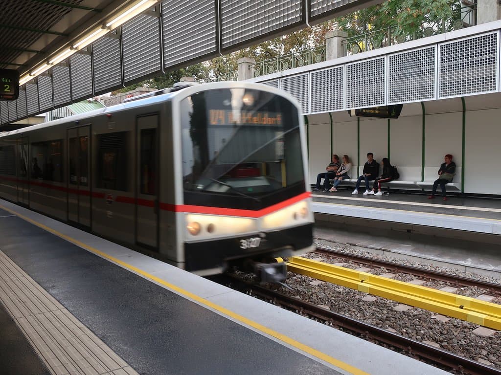 車両