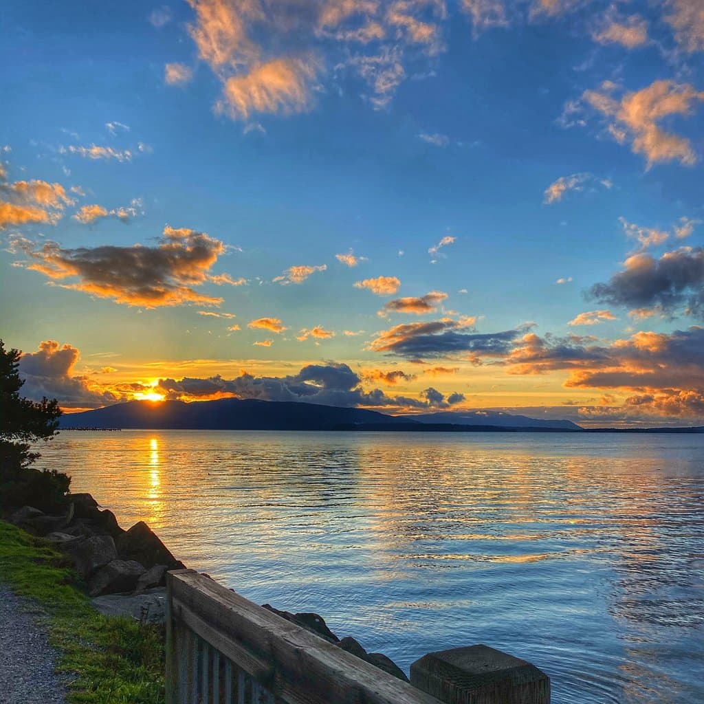 Sunset at Taylor Dock and Boulevard Park in Bellingham, WA State. 