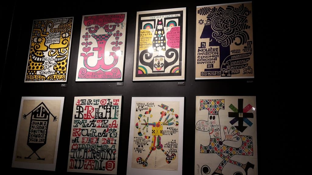 raccolta di poster