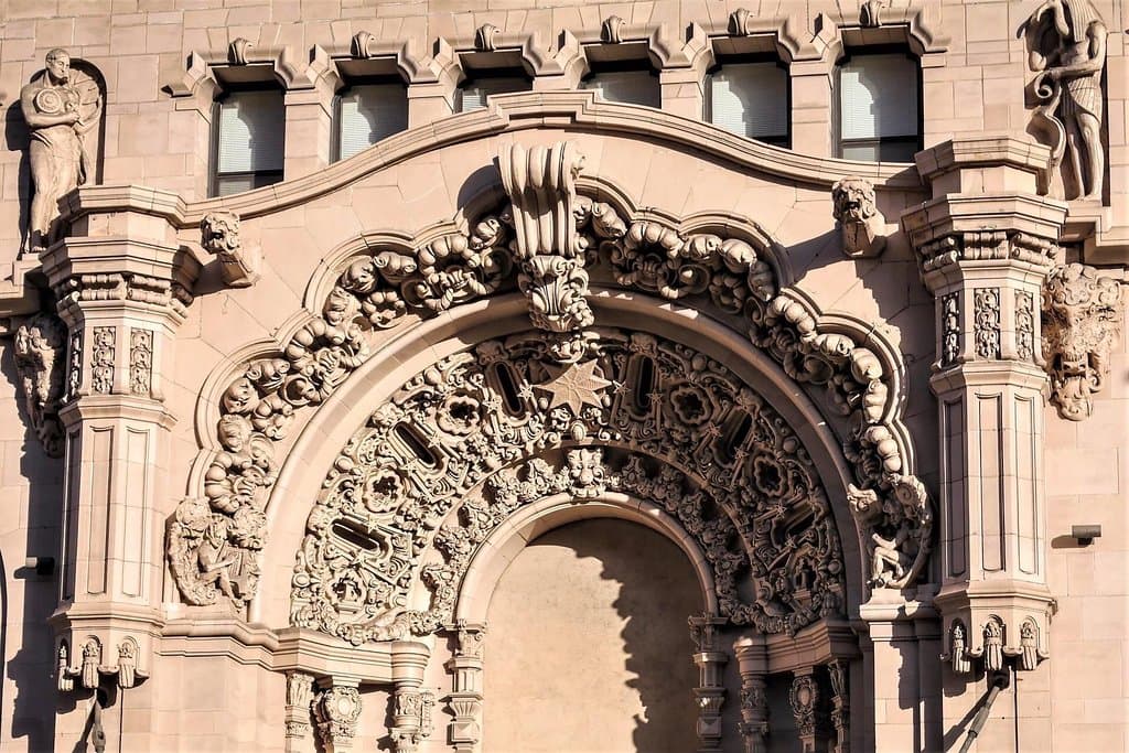 Visit the Million Dollar Theater