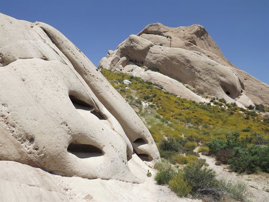 Mormon rocks