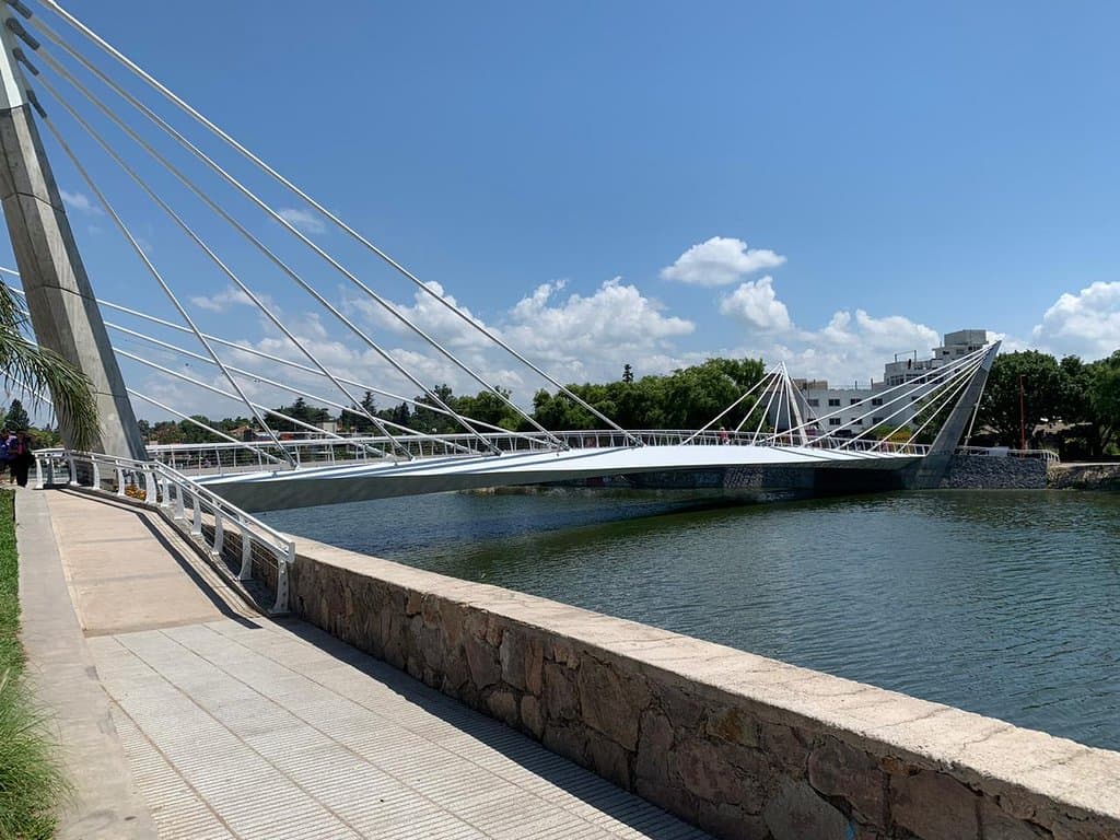 Puente del Centenario: Villa Carlos Paz, Provincia de Còrdoba- Argentina 2020.