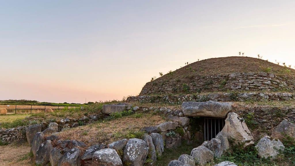 Tumulus de Dissignac.

© Alexandre Lamoureux