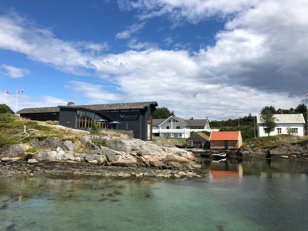 Kystmuseet i Øygarden
Main building and boat houses.