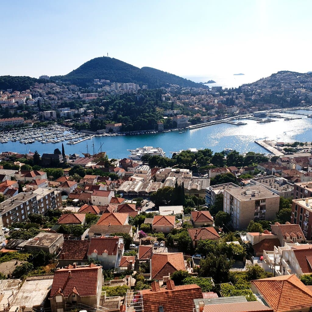 MG Travel Agency grujicmilo@gmail.com 00385953533781  Viber 2019 Mercedes-Benz Vito Tourer/7 seats  Private day tour  from Dubrovnik   Peljesac wine tour Montenegro Airport Transfer Panorama Private boat tours in Dubrovnik Kayak Tours in Dubrovnik https://t.co/0rn0Gb7cLj