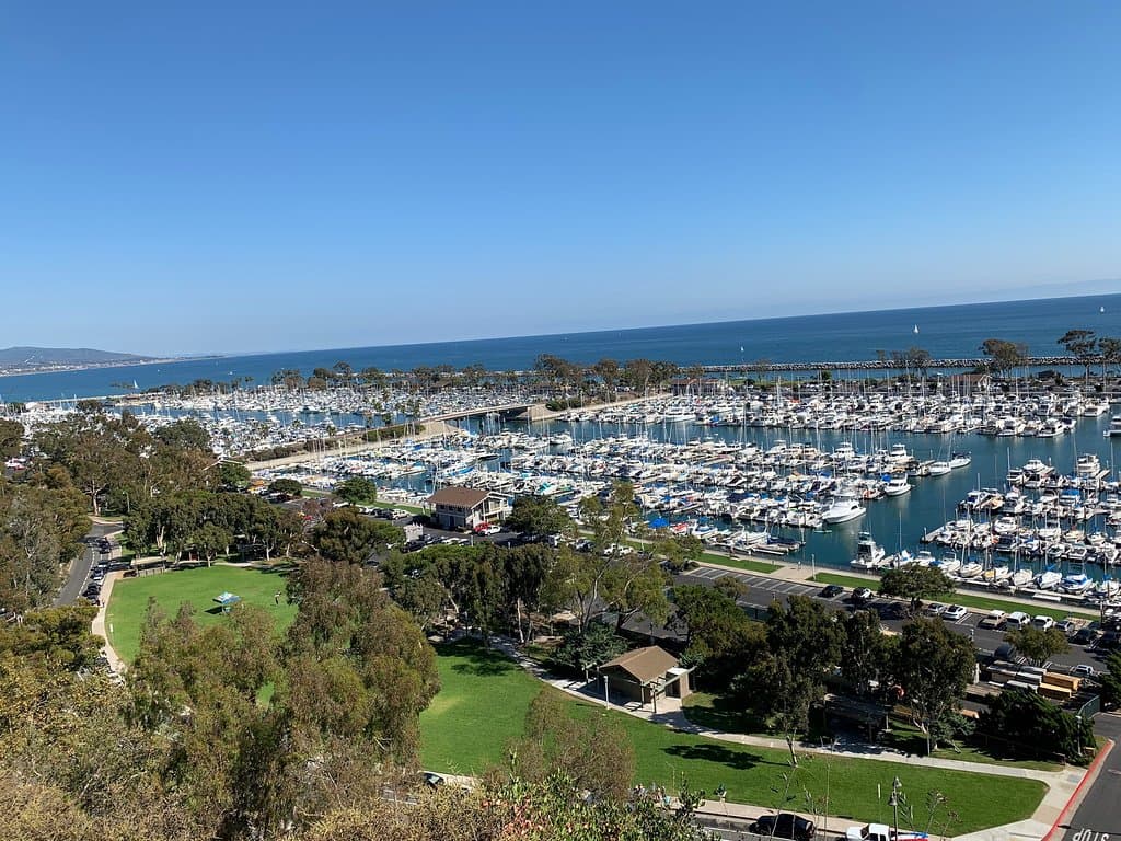 Corona del Mar Bluff Top Park