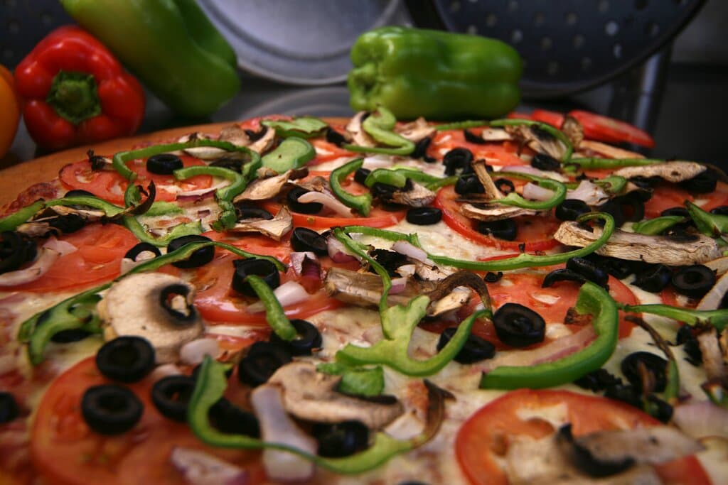 Another popular fave, Veggie Special, available with non-dairy cheese as well!