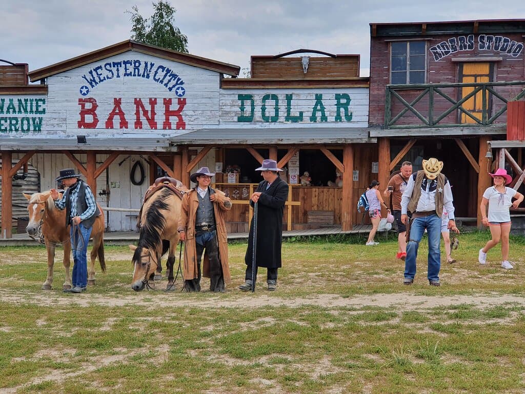 Western City Ściegny