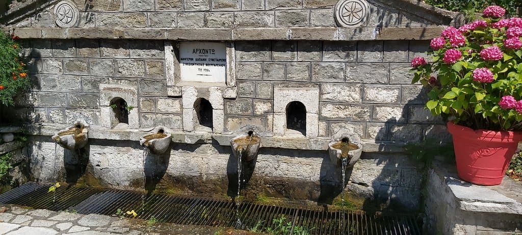 Vryses Riverside Village