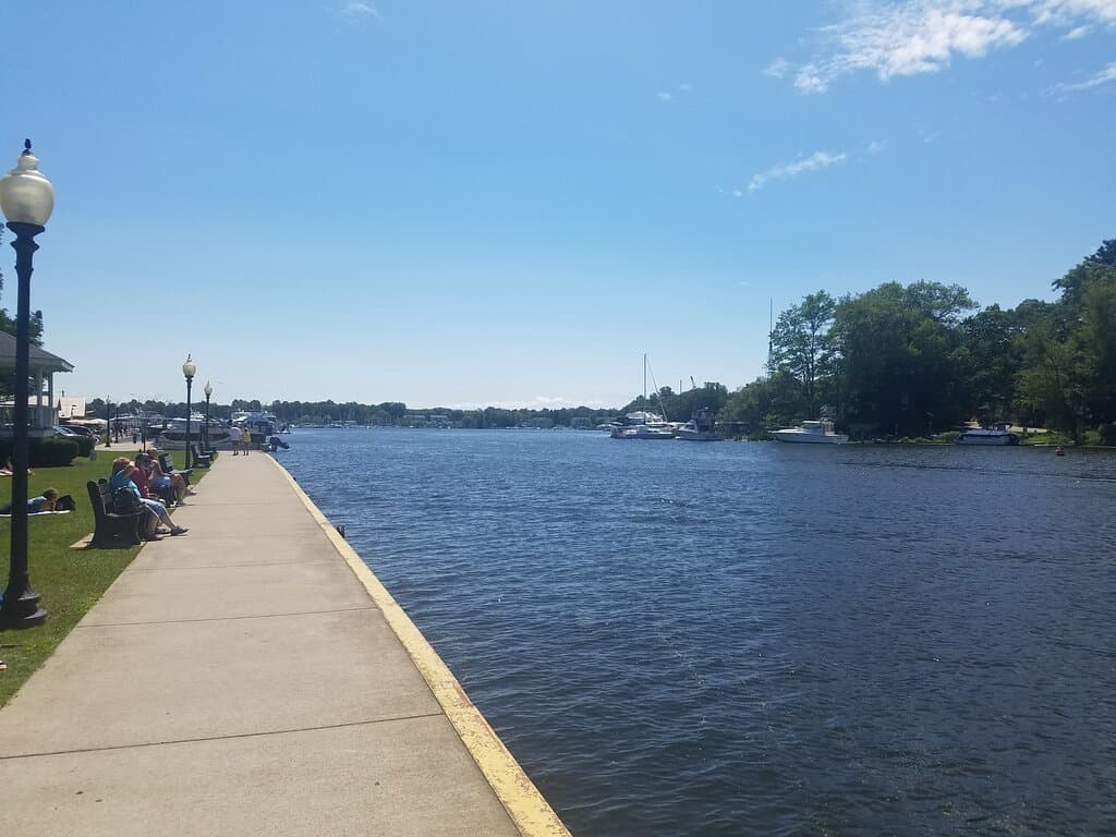 river front walk