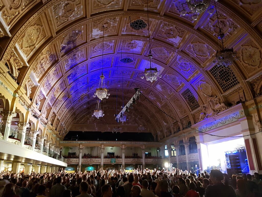 Beautiful interior of the Empress Ballroom during a live event