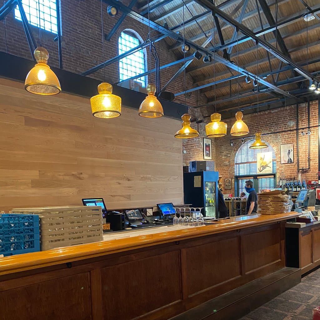 Northampton Wine + Dine