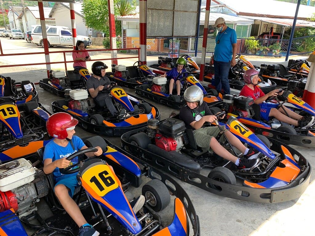 Go go-karting