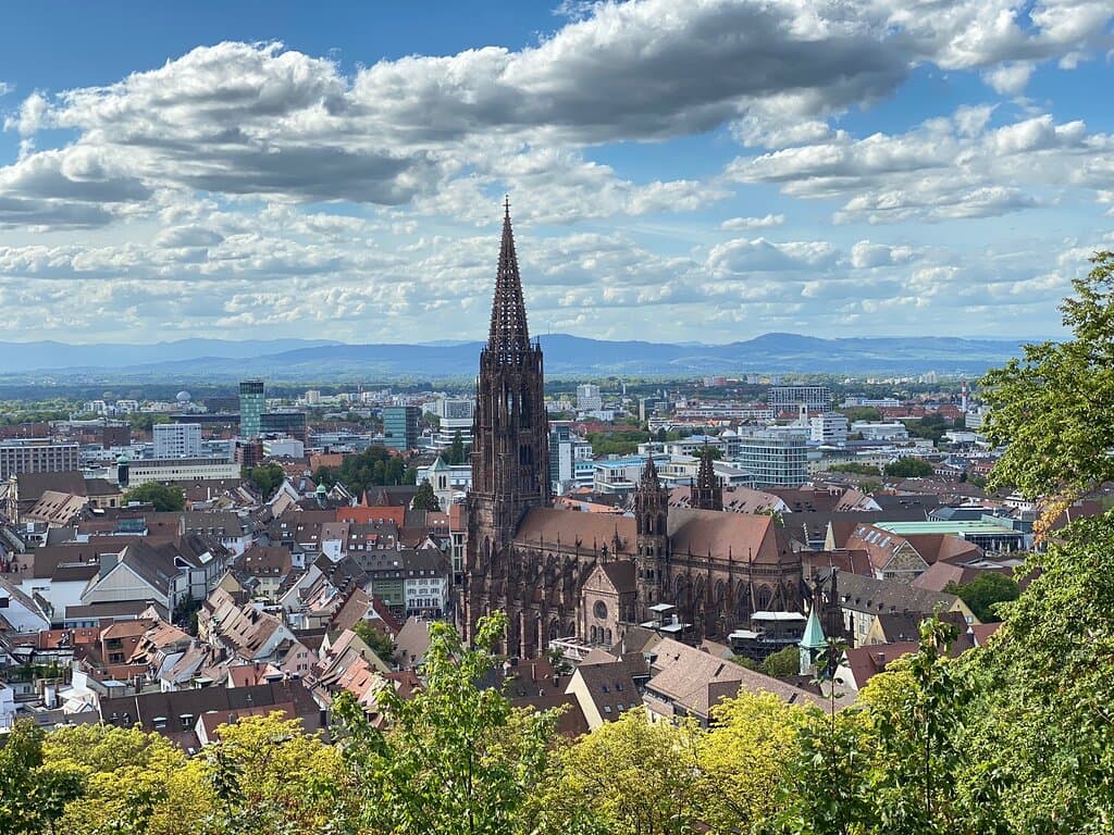 The Schlossberg is a tree-covered hill in the Freiburg. It is directly to the east of the old town. It offers a nice walk under a canopy of green forest and good view over the city!