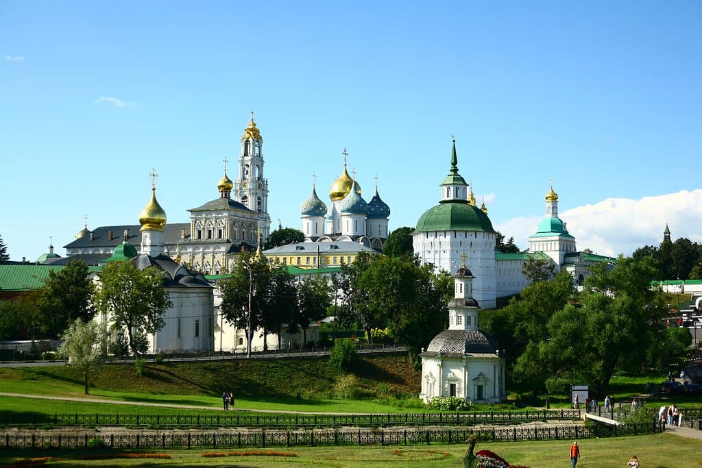 Свято-Троицкая Сергиева Лавра