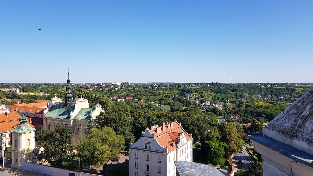 Widok z tarasu Bramy Opatowskiej