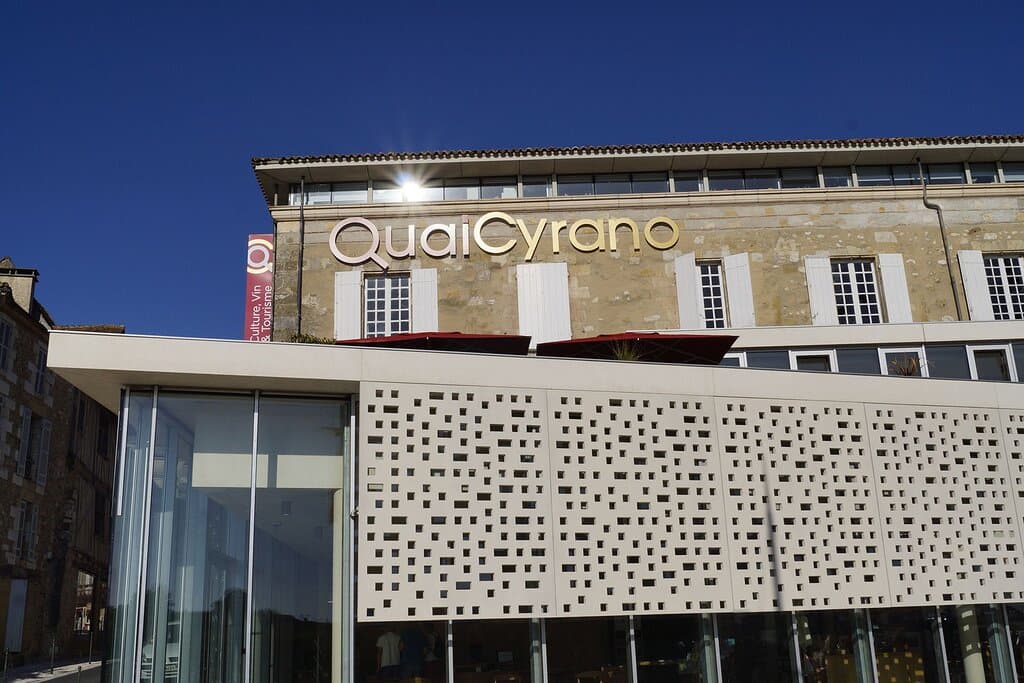 Quai Cyrano