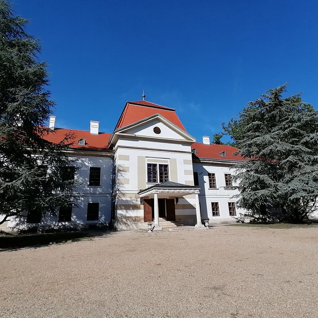 Széchenyi István University
