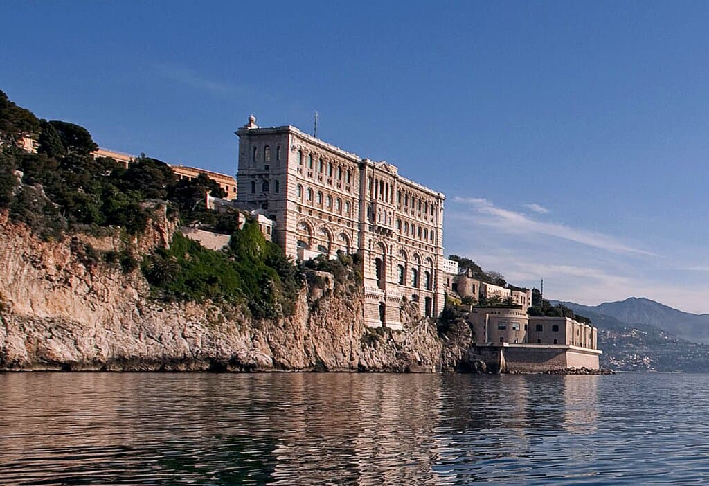 Façade mer du Musée océanographique de Monaco