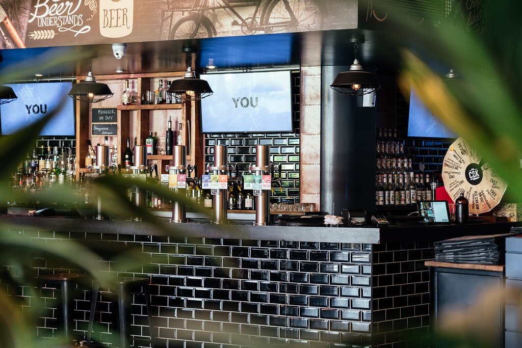 Back Bar