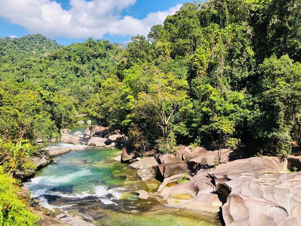 Babinda Boulders